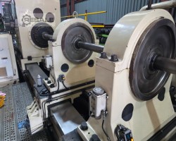 Maschine: SHIN-IL STL 300/500-6000 CNC Tiefbohrmaschinen