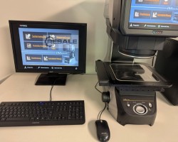 Maschine: KEYENCE IM-7500 + IM-7020 Messprojektor