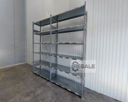 Maschine: SSI SCHäFER R3000 KISTENR Regallänge: 3,29 lfm. Fachbodenregale