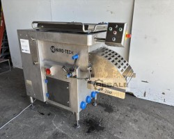 Maschine: NIROTECH RX200 Doppelwellenpaddelmischer