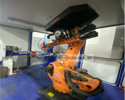 Maschine: KUKA KR 180 Industrieroboter