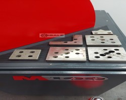 Maschine: GFI EDGEMASTER M 100 Ausklinkmaschinen