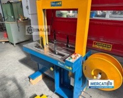 Maschine: REISOPACK 1900 Umreifungsmaschinen