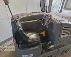 Maschine: NILFISK CS 7000 Scheuersaugmaschine