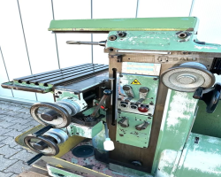 Maschine: MACMON M100 Universalfräsmaschinen