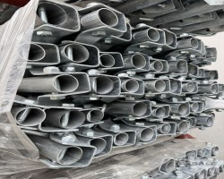 Maschine: SFS verzinkt 2,00 - 3,60m Schrägstützen
