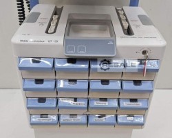 Maschine: ADVANTECH AMiS-60 Mobiler Medikamentenwagen