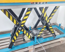 Maschine: HANSE LIFTER TASHT 2T - 230 V Hydr. Scherenhubtisch