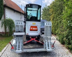 Maschine: BOBCAT E20Z inkl. Anhänger Minibagger