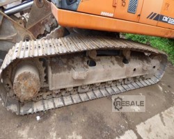 Maschine: DOOSAN EX CA DX 225 LC Kettenbagger
