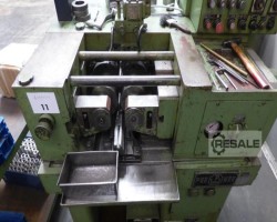 Maschine: PEE-WEE P15U Gewinderollmaschinen