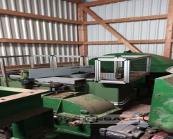 Maschine: NYBLAD MH 4 Links Scheibenradhäcksler