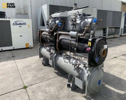 Maschine: D+E CARRIER 30HXC130 A0671 PE 449 kW