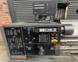 Maschine: D+E Colchester Triumph 2500 VS Long Gap Bed Lathe 50”