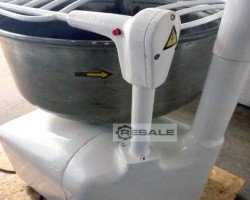 Maschine: DIOSNA S120 Hubkneter für 120 kg Teig