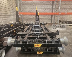 Maschine: HYVA 03-28-K-DIN-BF Titan City-Hakengerät