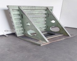 Maschine:  B 1250 x H 1600 mm Aufspannwinkel