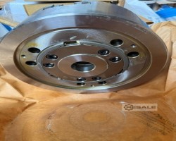 Maschine: KITAGAWA B-208 Dreibackenkraftspannfutter