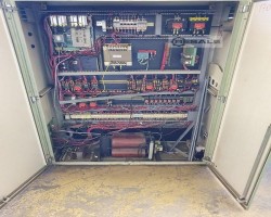 Maschine: VERNIER DB 420 CNC Fräsmaschinen