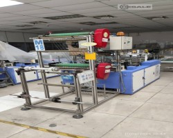 Maschine: ZHANGJIAGANG XIANFENG N/A TG F5B CPE Handschuhe Stanzmaschine