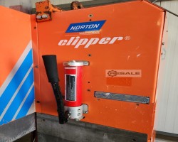 Maschine: SAINT-GOBAIN / NORTON CLI CMV 1000 VERTO Blocksteinsäge