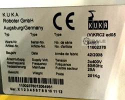 Maschine: KUKA KR 240 L210-2 2000 Industrieroboter