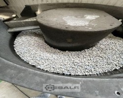 Maschine: RöSLER R 420 ED R 125 EC Trowalanlage 2Vibratoren 1 Rundtrockner 1 Zentrifuge