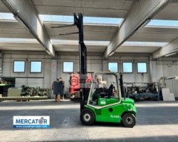 Maschine: CESAB DRAGO E250 