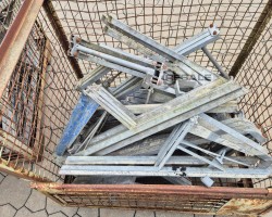 Maschine: SONSTIGE Dreibein/Gabelkopf Dreibeine und Gabelköpfe