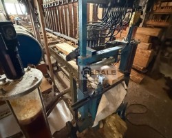 Maschine: WEINIG  + KEMPF ANLAGE Leimbinder Leimholzbinder
