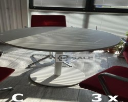 Maschine: D+E Büromöbel Topstar, Gamoni Büro Möbel