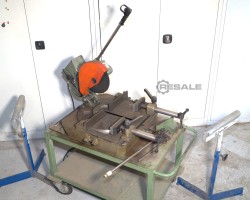 Maschine: BERG + SCHMID / KNUTH Compact 250 / AKS 350 Metallkreissägen
