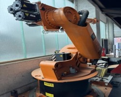 Maschine: KUKA KR30L15/2 Ser.Nr. 736043 KRC1 Industrieroboter