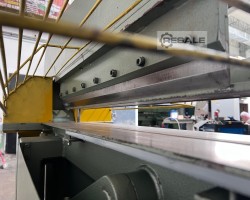 Maschine: KUPER ZV800E Furnierscheren