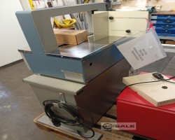 Maschine: AKEBONO OB 301 N Banderolier- und Umreifungsmaschinen