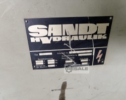 Maschine: SANDT 562 Großflächenstanze 150 Tonnen