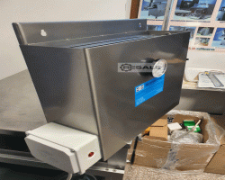 Maschine: MM SERVICE  Hygieneeinrichtungen