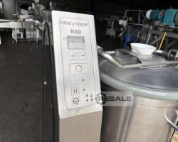 Maschine: ROBOT COUPE R60 Vertikaler Schneidermischer