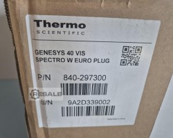 Maschine: THERMO SCIENTIFIC Genesys 40 Duales sichtbares Strahl-Spektrophotometer
