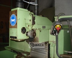 Maschine: MAHO DECKEL SK40 Fräsmaschinen