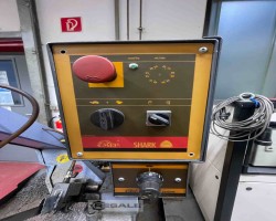 Maschine: MEP Shark 260 Gehrungsbandsägehalbautomaten