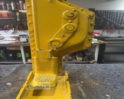 Maschine: ROBEL 46.50 Gleishebewinde / Zahnstangenwinde 10t