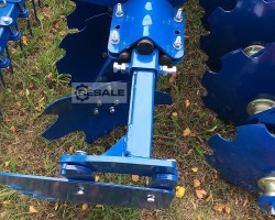 Maschine: ROLMAKO Kompaktscheibenegge U 693 - 2, Compact Disc Harrows)