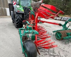 Maschine: KVERNELAND LB 100-200 Pflüge