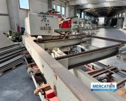 Maschine: WEINIG u Beschickungsgerät für Kehlautomaten