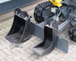 Maschine: WACKER NEUSON ET16 3× Grablöffel: inklusive Minibagger
