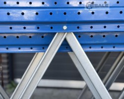 Maschine: JUNGHEINRICH ESMENA Regallänge: 53,43 lfm. Palettenregale