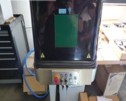 Maschine: LOTUS LASER SYSTEMS YTTERBIUM PULSED FIBER UMETA Laser-Beschriftungsmaschinen