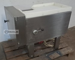 Maschine: TREIF Piccolo Speckschneider
