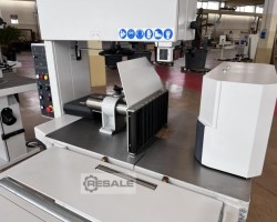 Maschine: CENTAURO R800 + RVP-210 Trennbandsägen